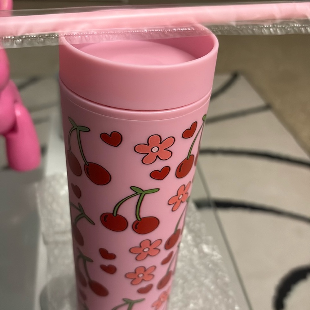 Charming Pink Tumbler with Cherry Motif - Picture 7 of 11
